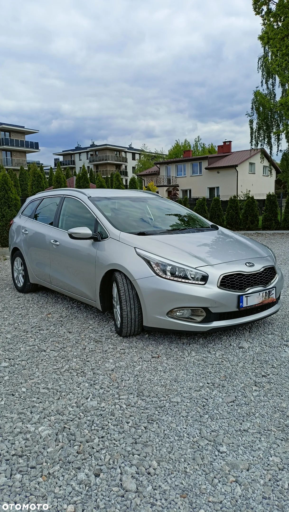 Kia Ceed 1.6 GDI DCT Platinum Edition - 1