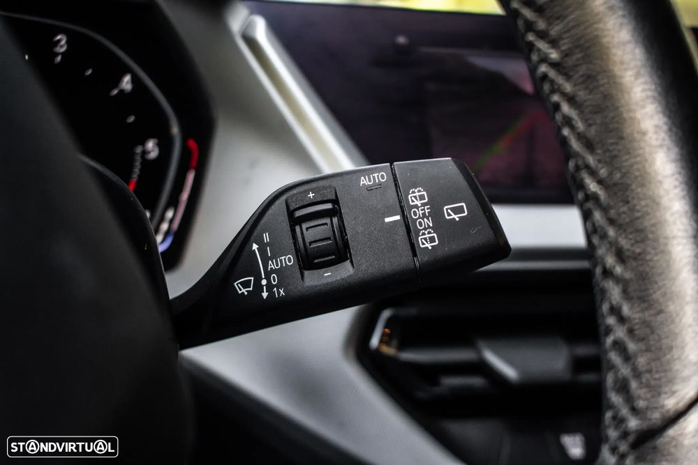 BMW 116 d Aut. Luxury Line - 16