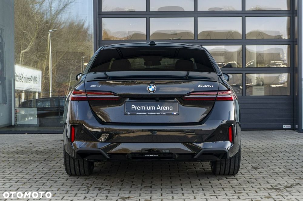 BMW Seria 5 - 10