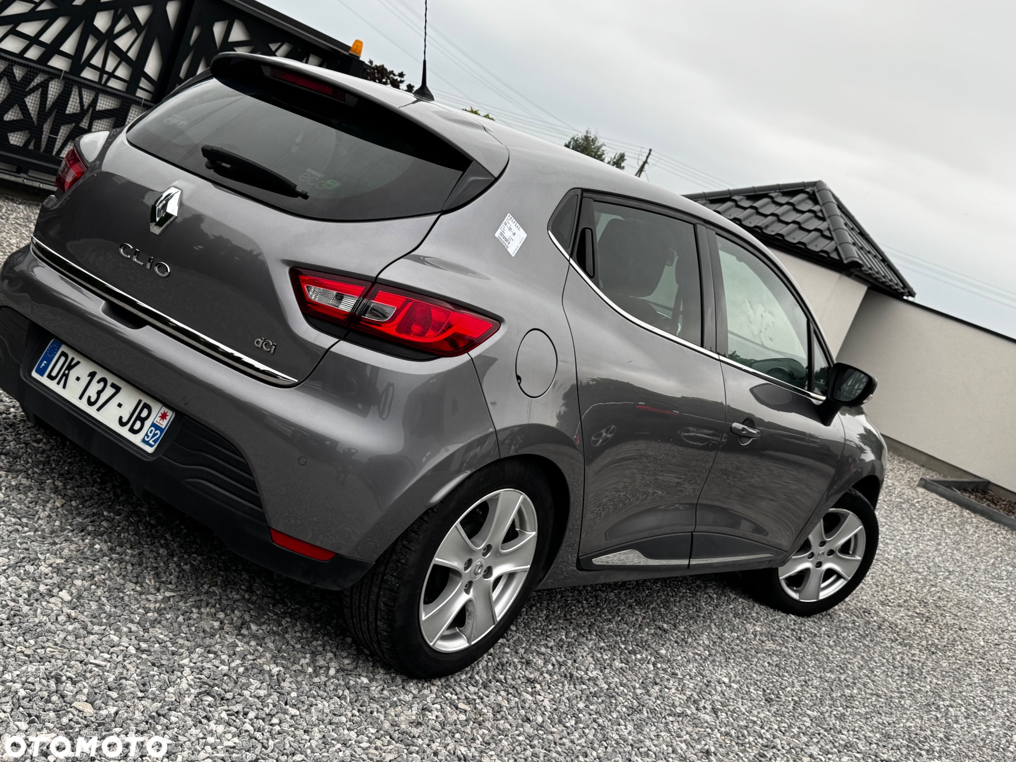 Renault Clio 1.5 dCi Energy Intens - 13
