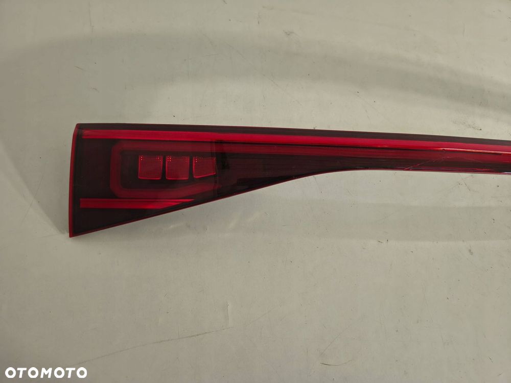 blenda lampa klapy bagażnika mercedes eqb w243 eu - 3