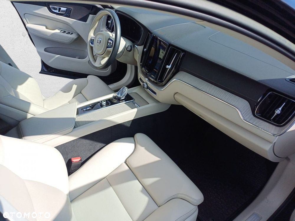 Volvo XC 60 - 27