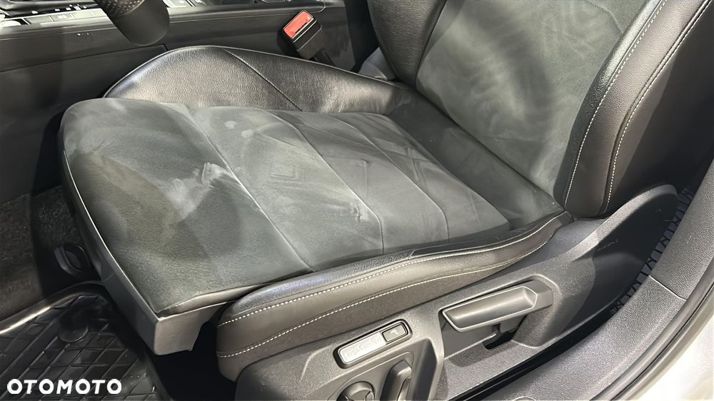 Volkswagen Arteon 2.0 TSI DSG R-Line - 17