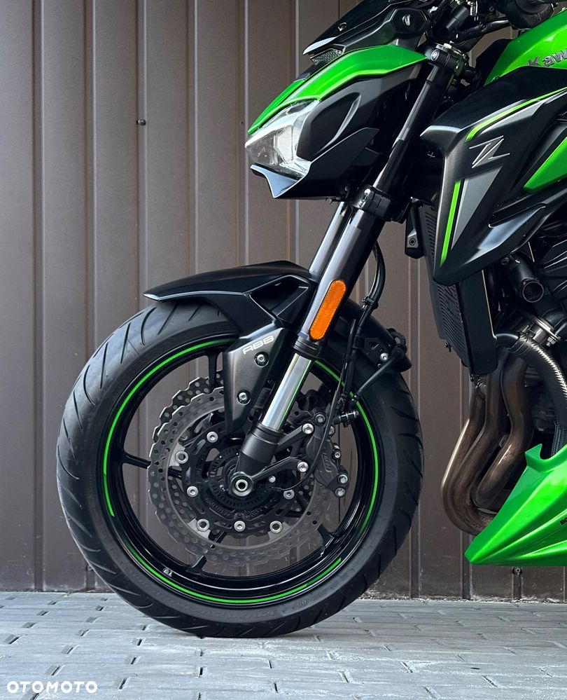 Kawasaki Z 900 - 6