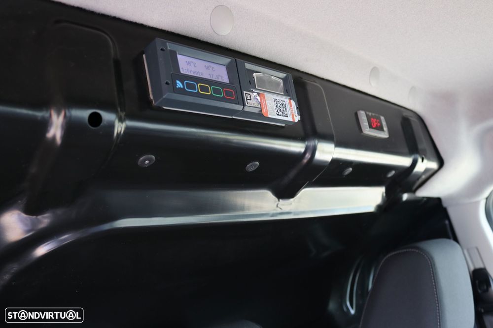 Ford Transit Connect Longa C/ Frio Cong e Iva Incluído - 21