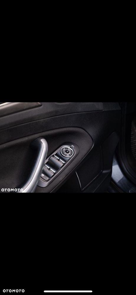 Ford Mondeo 2.0 TDCi Business Edition - 32