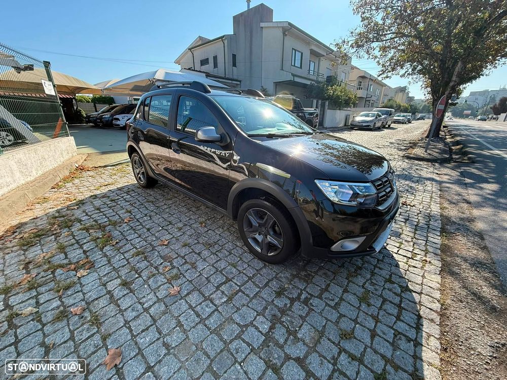 Dacia Sandero 1.5 Blue dCi Stepway - 3