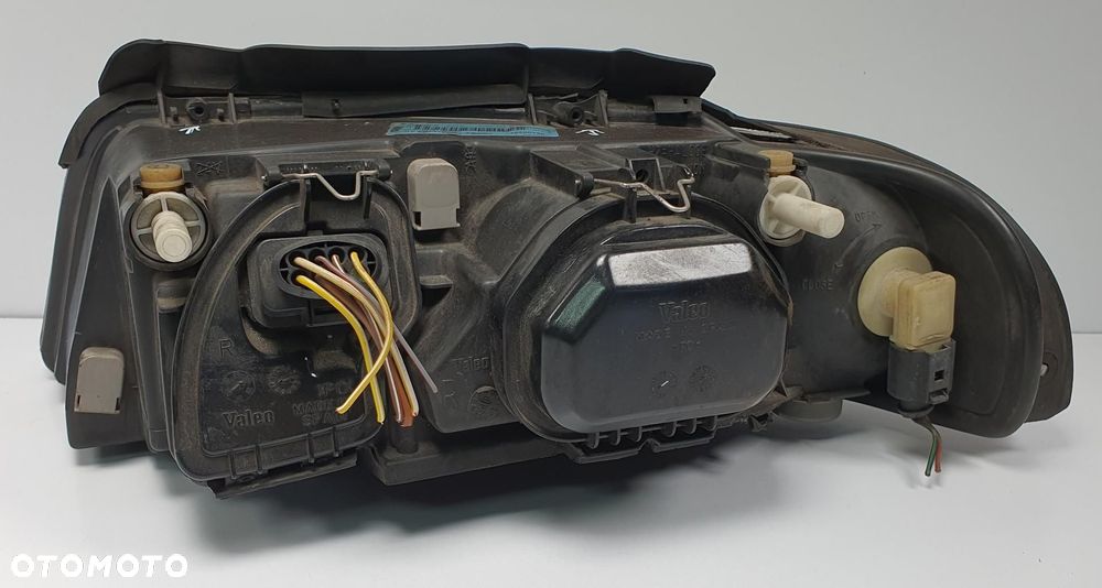 LAMPA PRAWY PRZÓD PRZEDNIA AUDI A4 B5 LIFT 8D0941004AK EUROPA - 4