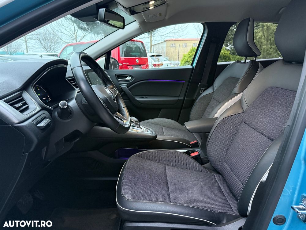 Renault Captur E-TECH 160 INTENS - 39