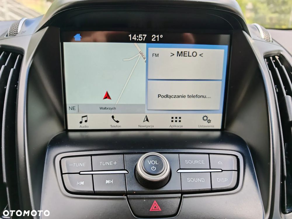 Ford Kuga 1.5 EcoBoost 2x4 Titanium - 24