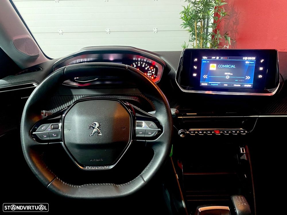 Peugeot 208 1.2 PureTech Active Pack - 18