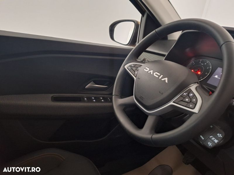 Dacia Sandero Stepway TCe 90 MT6 Expression - 23