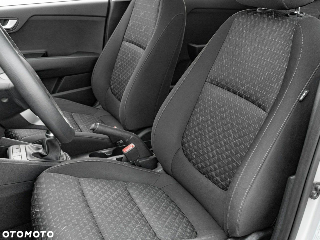 Kia Rio 1.2 M - 15