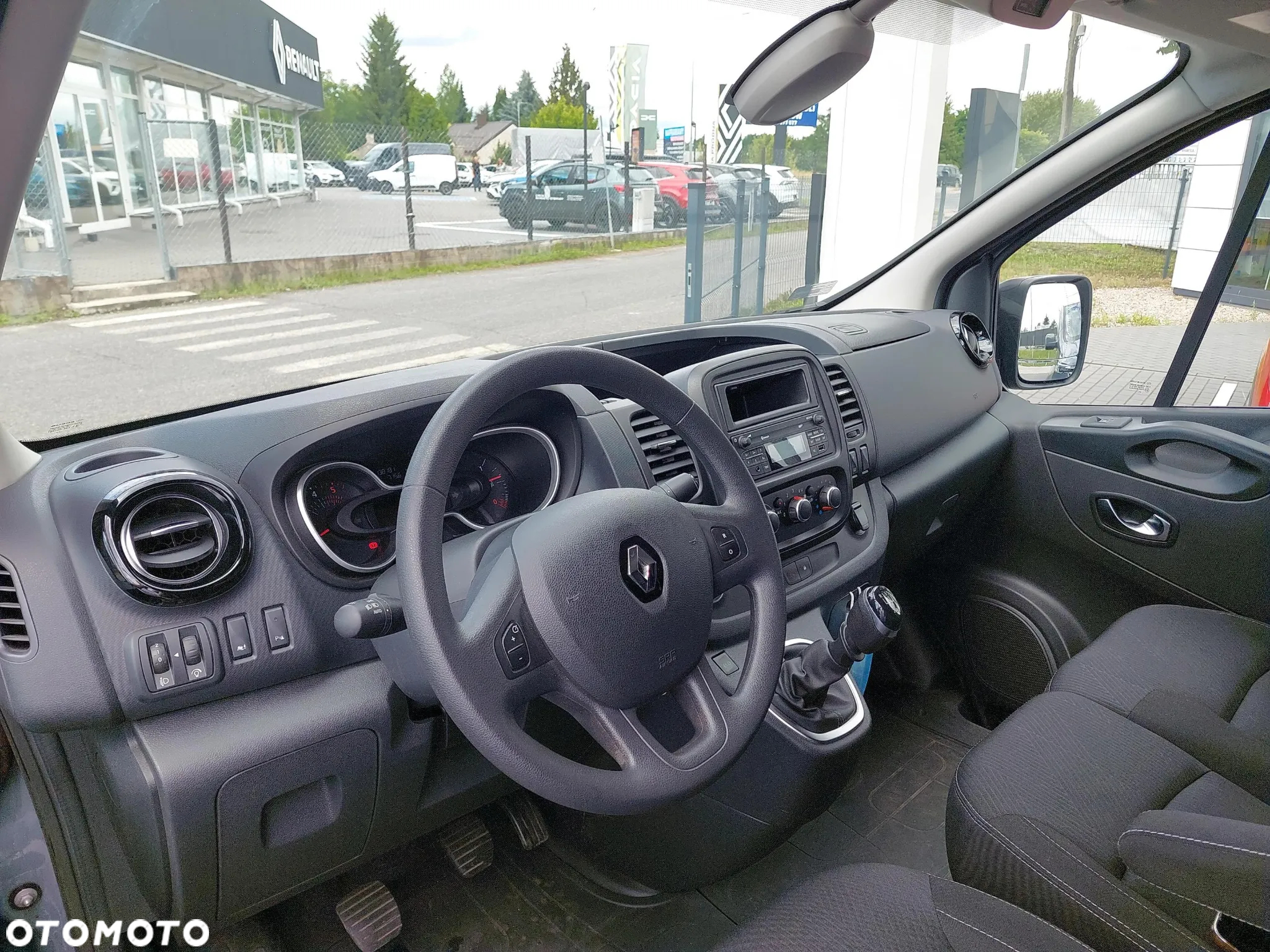 Renault Trafic - 9