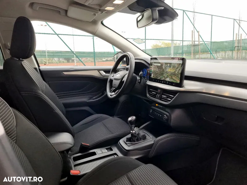 Ford Focus 1.0 EcoBoost Hybrid TITANIUM X - 11