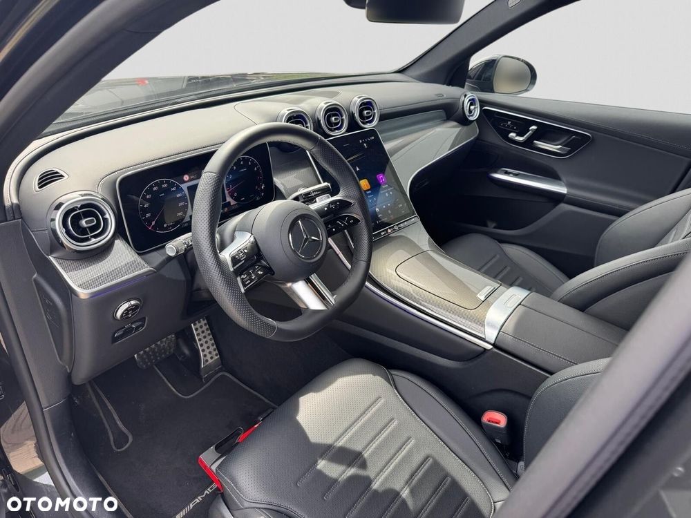 Mercedes-Benz GLC - 21