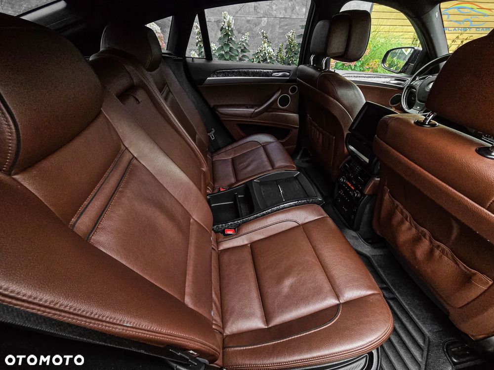 BMW X6 xDriveM50d - 17