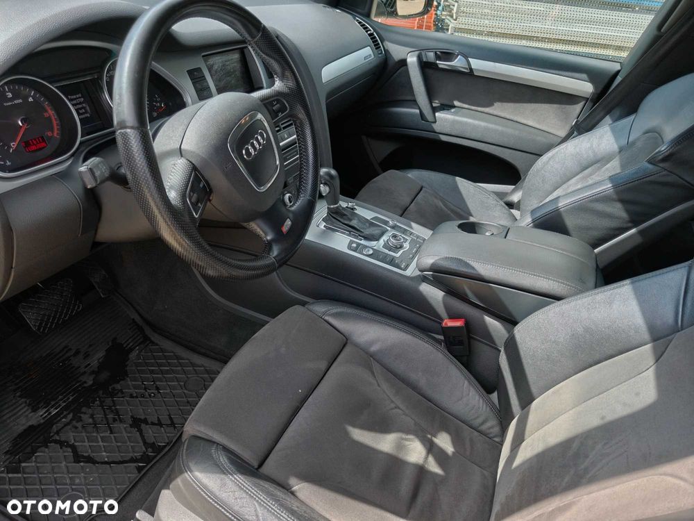 Audi Q7 - 5