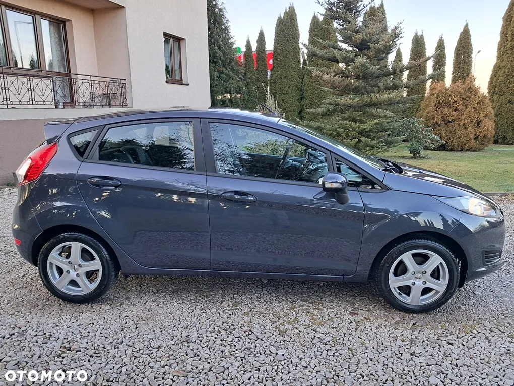 Ford Fiesta 1.25 Ambiente - 8