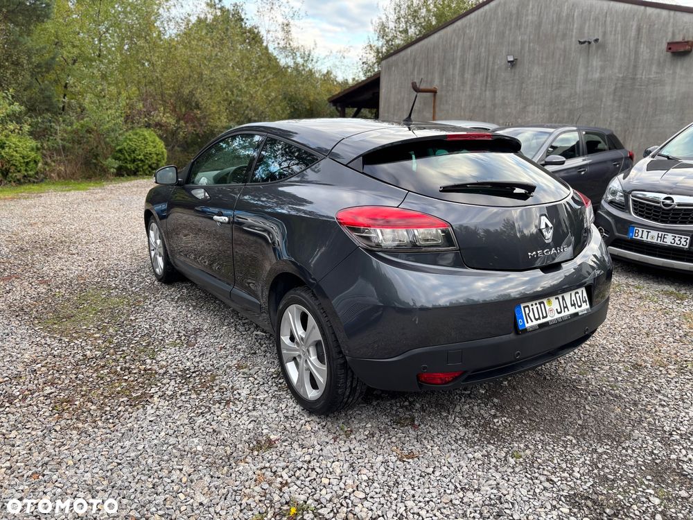 Renault Megane TCe 130 Coupe Dynamique - 4