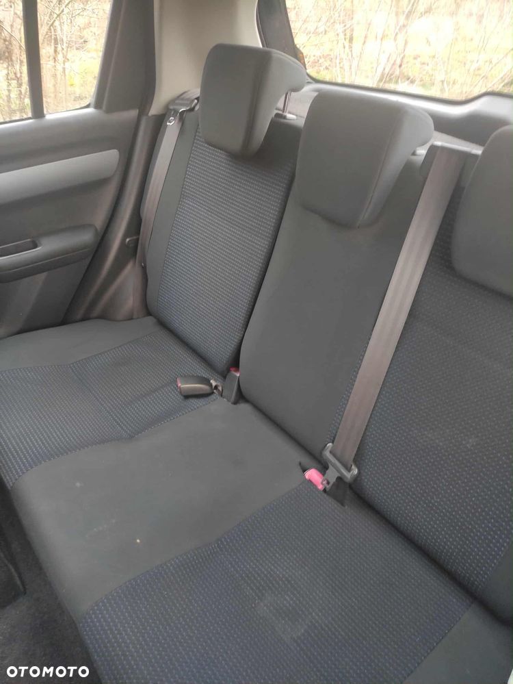 Suzuki Swift 1.3 DDiS Comfort - 5