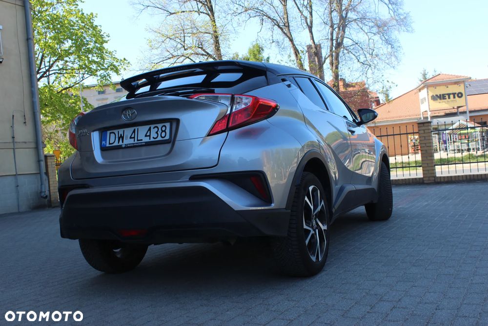 Toyota C-HR - 6