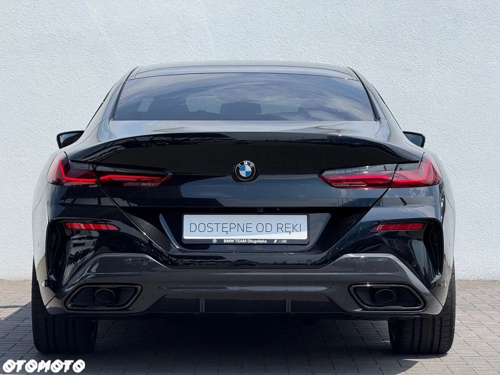 BMW Seria 8 - 8