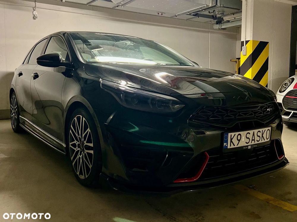 Kia Ceed - 4