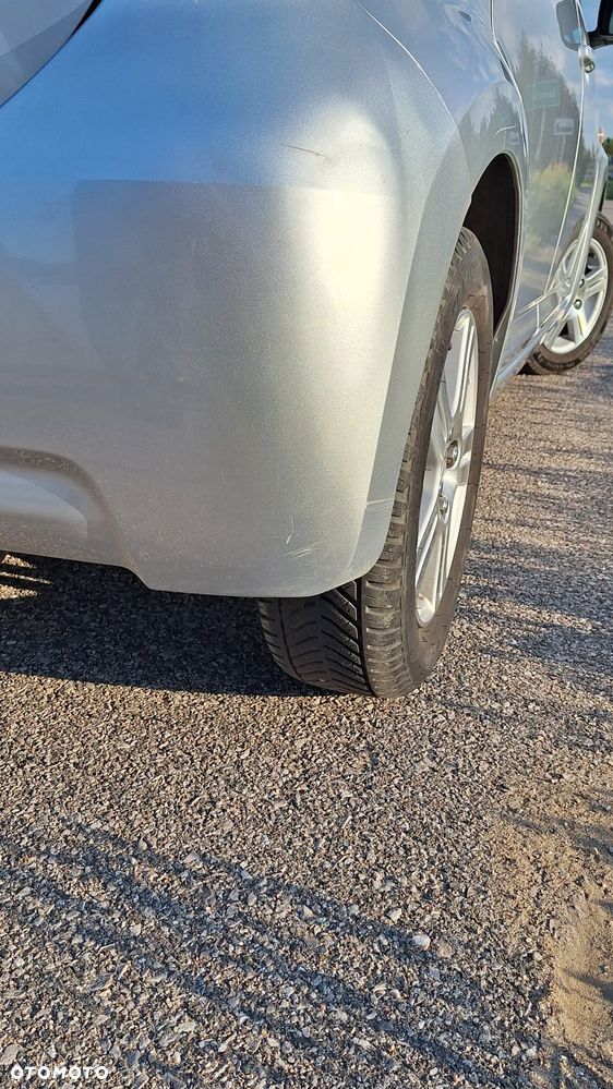 Daihatsu Sirion 1.3 - 26