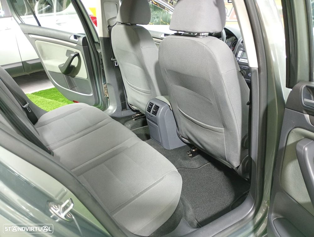 VW Golf 1.9 TDi 6V Confortline - 32