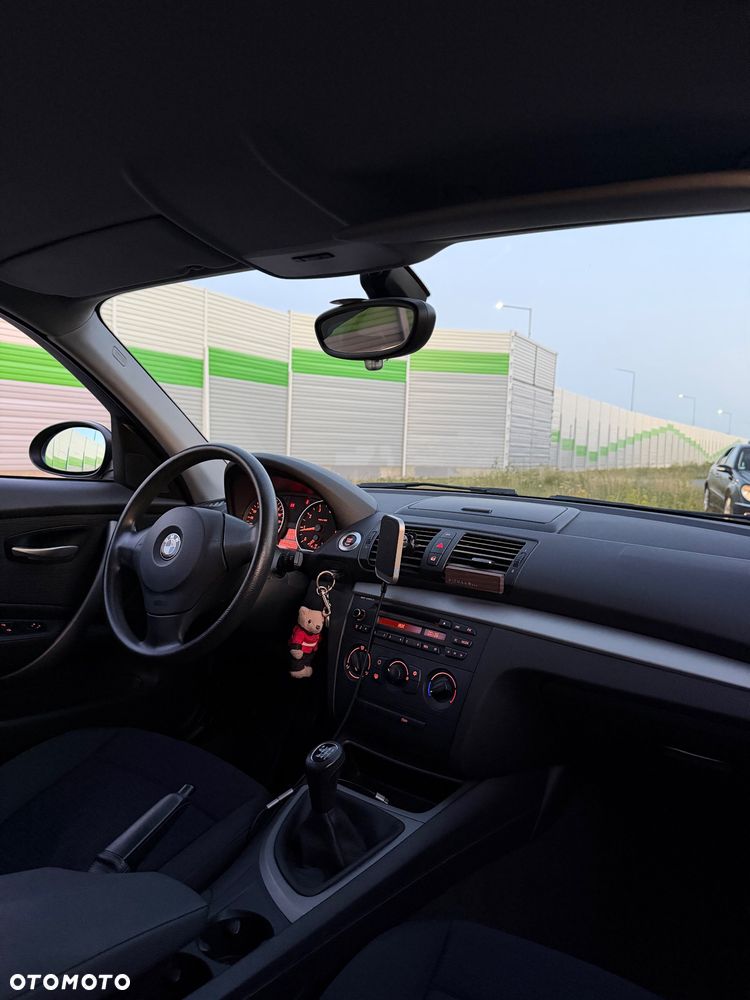 BMW Seria 1 116i - 5