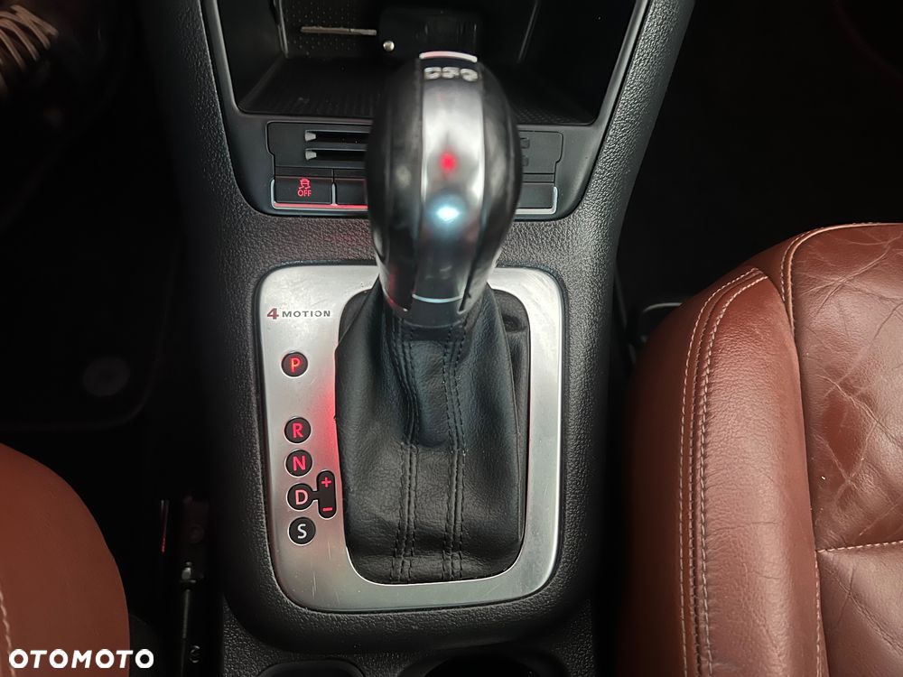 Volkswagen Tiguan 2.0 TDI DPF 4Motion BlueMotion Technology DSG Cup Track & Style - 34