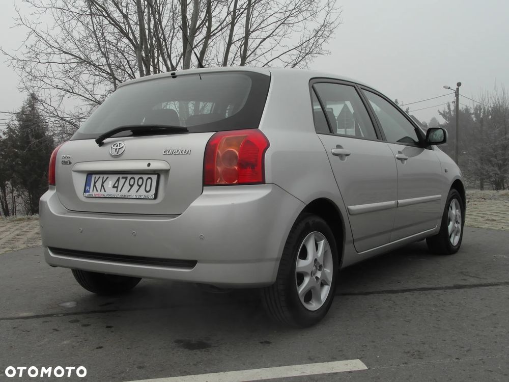 Toyota Corolla 1.6 VVT-i Automatik Executive - 5