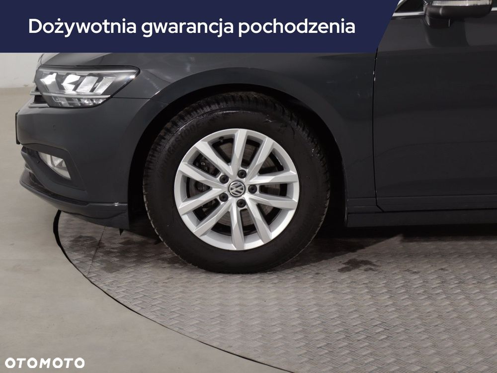 Volkswagen Passat Variant - 17