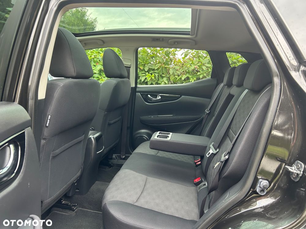 Nissan Qashqai 1.6 dCi 360 S&S - 18