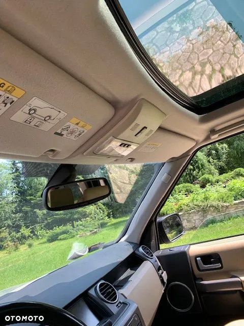 Land Rover Discovery - 16