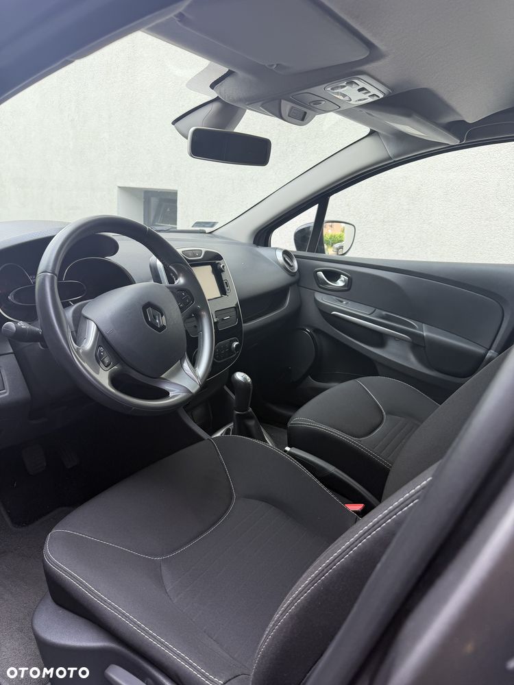 Renault Clio 1.2 16V Limited - 8