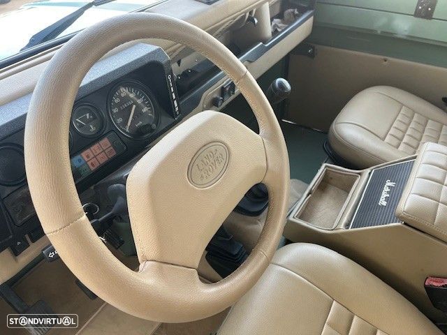 Land Rover Defender 90 2.5 TDi Metal Top - 16