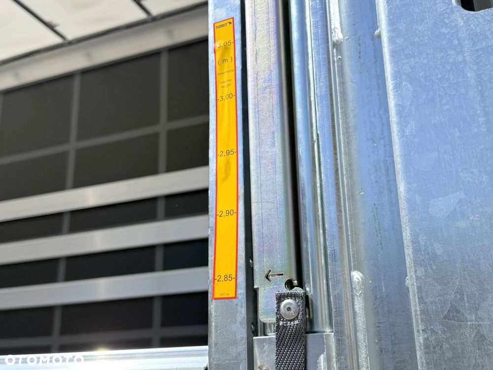Schmitz Cargobull MEGA VARIOS + M.BOX - 21
