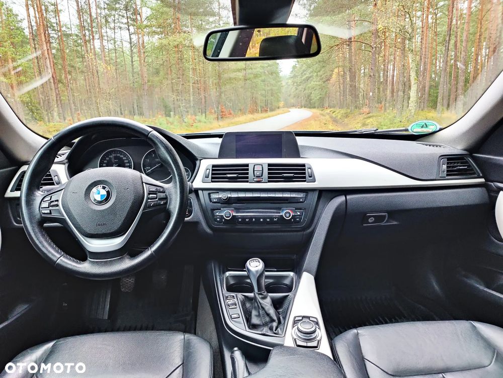 BMW 3GT 318d - 14