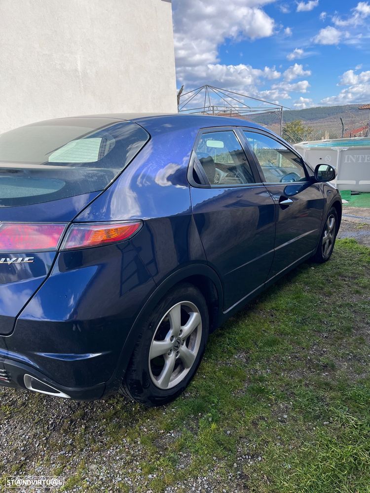 Honda Civic 1.4 Sport - 2