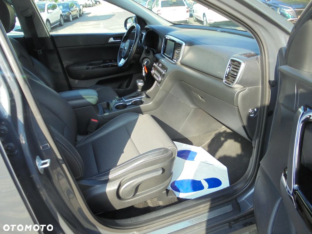 Kia Sportage 1.6 CRDI AWD Eco-Dynamics+ (48V M-H) DCT PLATINUM - 14