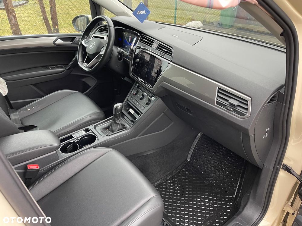 Volkswagen Touran 2.0 TDI BMT Comfortline DSG - 11