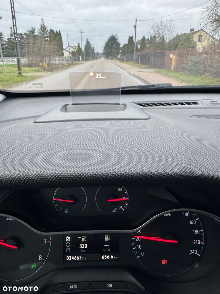 Opel Crossland 1.2 T Design Line S&S - 37