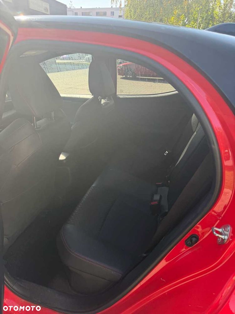 Toyota Yaris - 7