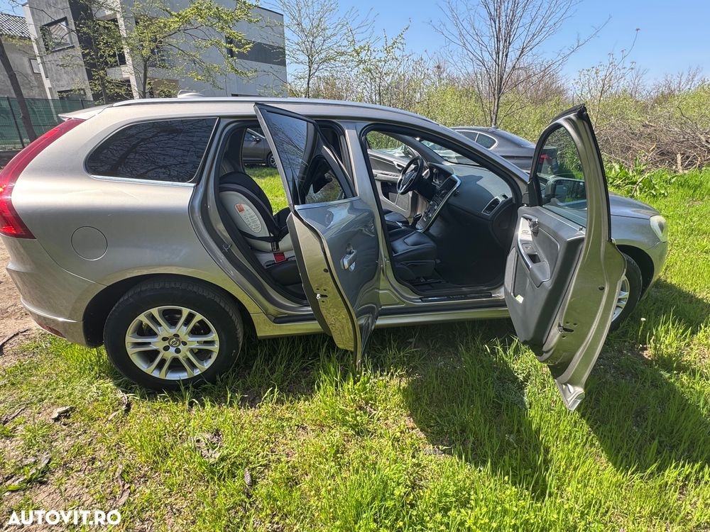 Volvo XC 60 D4 VEA Start-Stop Momentum - 11