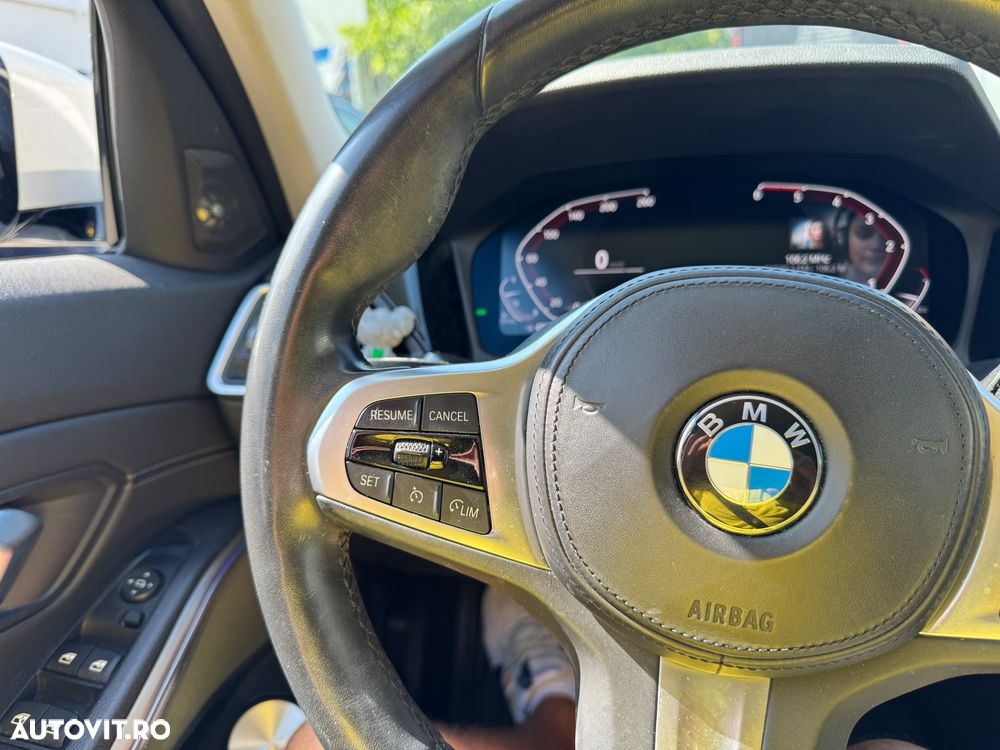 BMW Seria 3 320d xDrive AT - 5