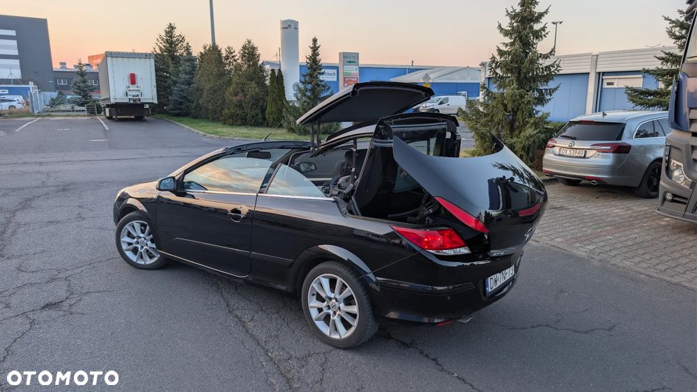 Opel Astra 1.9 CDTI Edition - 4