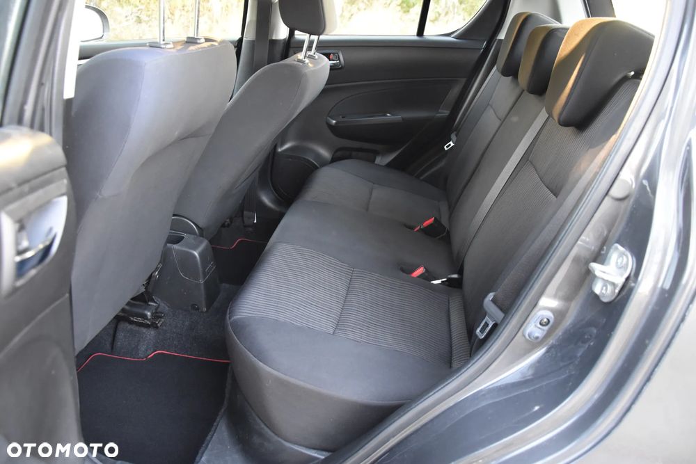 Suzuki Swift 1.2 4x4 Club - 25