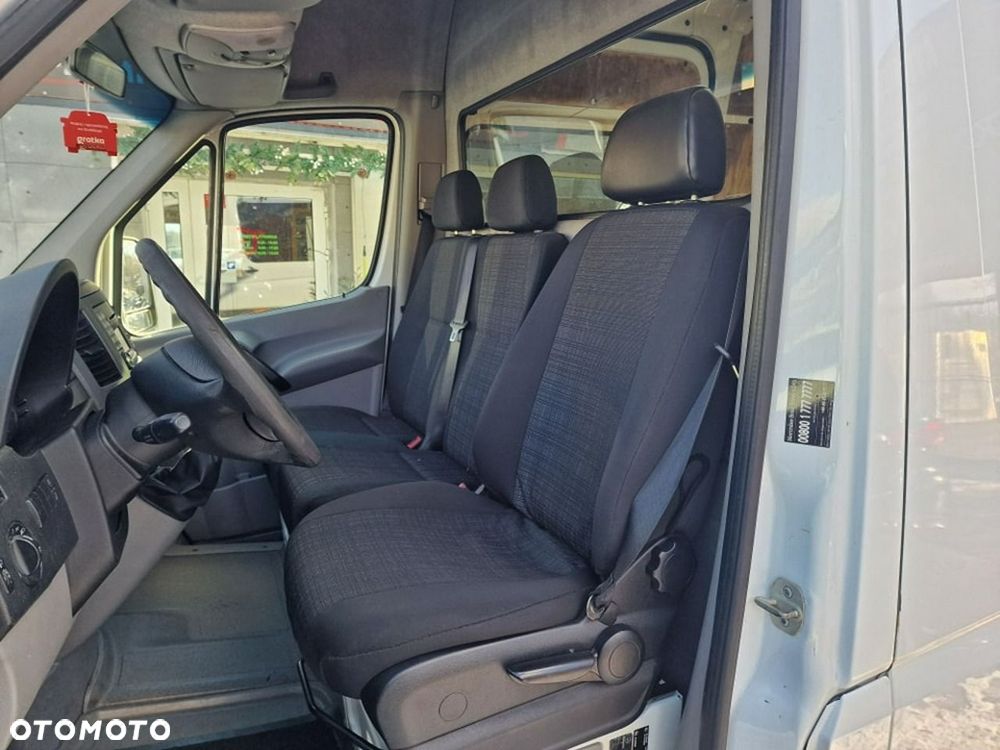 Mercedes-Benz Sprinter - 5